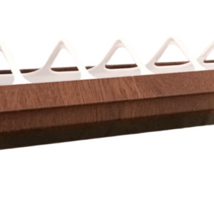 Comedero suelo gallinas madera